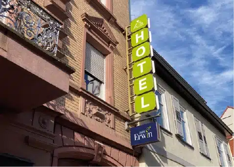 Hotel zum Erwin Leuchtschild